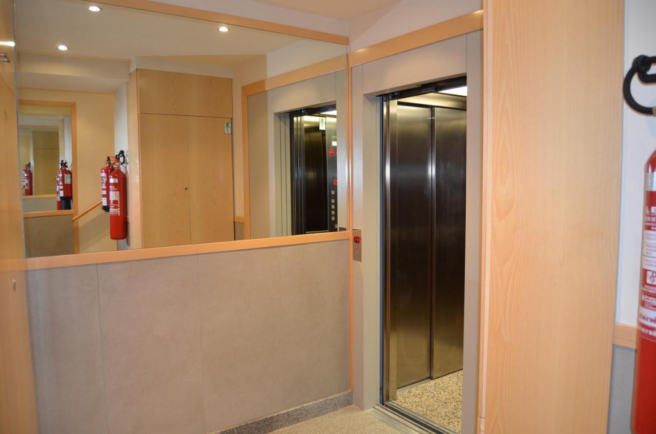 Apartamento San Gregorio ปัมโปลนา ภายนอก รูปภาพ
